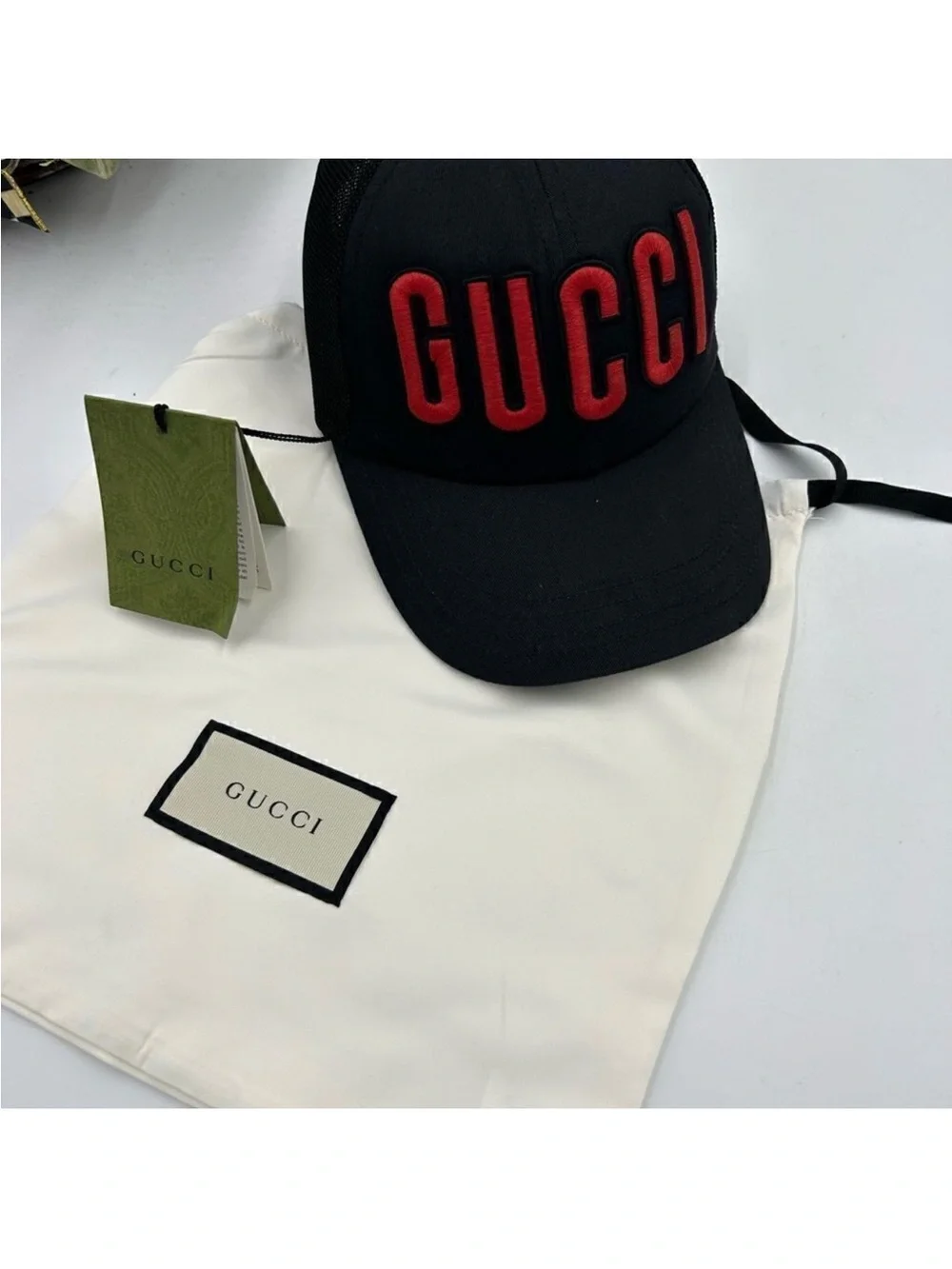 Unisex Gucci embroidered baseball calf size extra small adjustable made in Italy